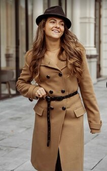 Elvy Eyelets single belt women
